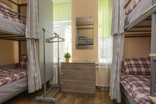 Хостел Есенин Москва Семейный номер-4