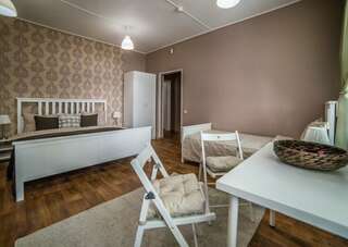 Хостел Есенин Москва Семейный номер-6